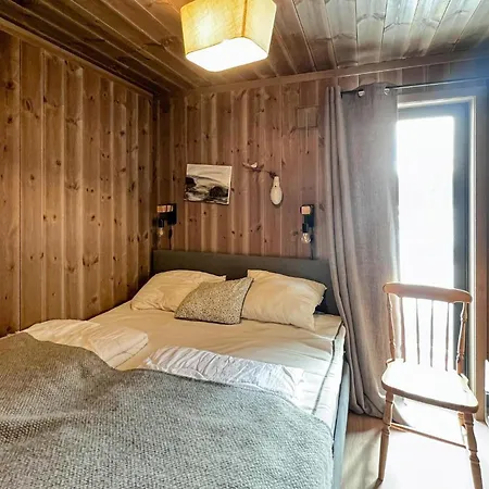Дом отдыха 3 Bedroom In *
