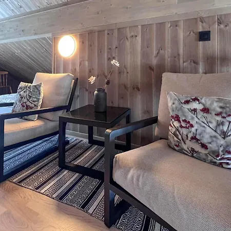 Дом отдыха 3 Bedroom In *